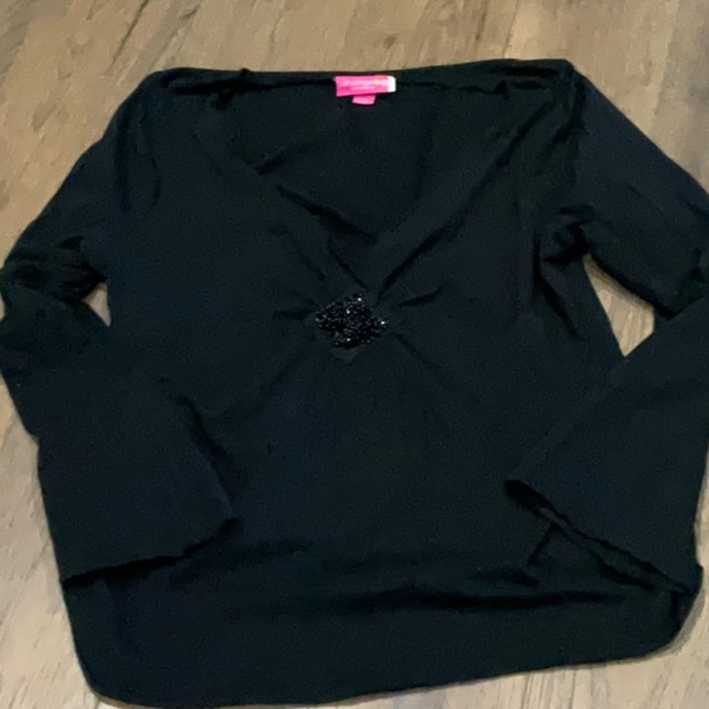 Black V-Neck Long Sleeve Women's Top with Bead Detail